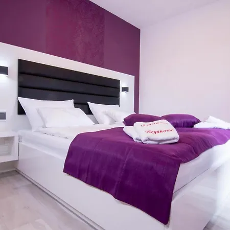 Apartman Paola Vrh  Buitenkant foto